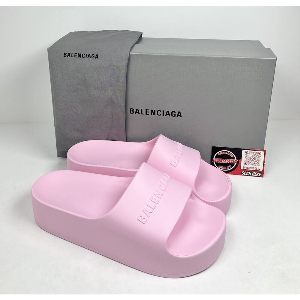 Size 12 Women’s - Balenciaga Chunky Platform Sandals Pink💗 New/Retail $450!